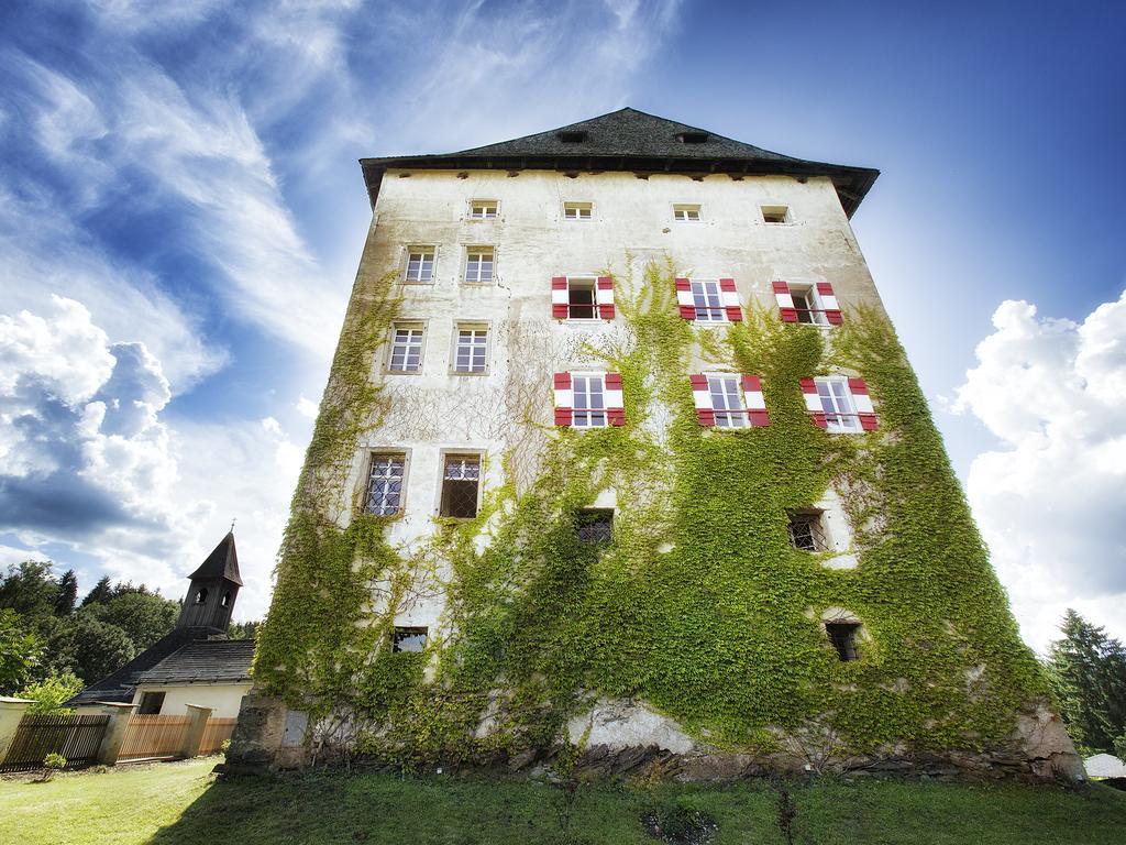 Schloss Moosburg Gaestehaus Екстер'єр фото